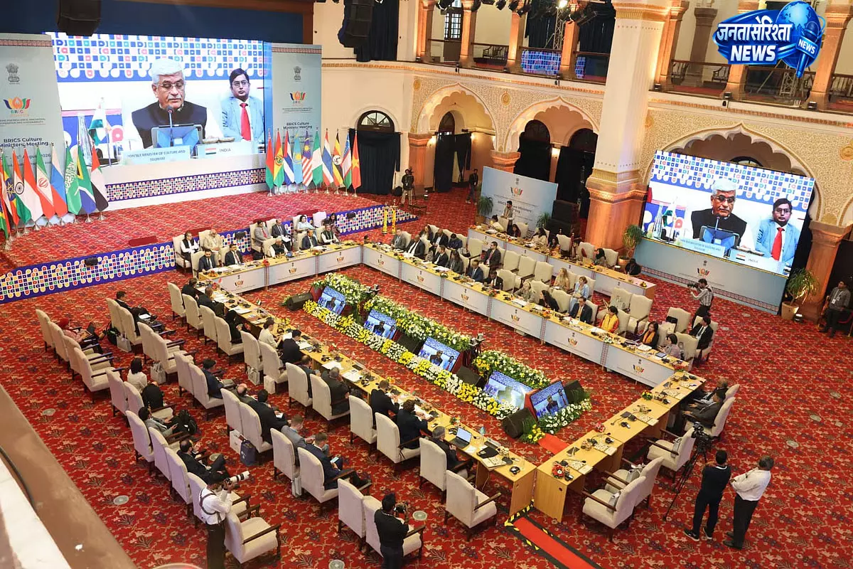 भोपाल में 11वीं BRICS संस्कृति मंत्रियों की बैठक संपन्न भोपाल में 11वीं BRICS संस्कृति मंत्रियों की बैठक संपन्न