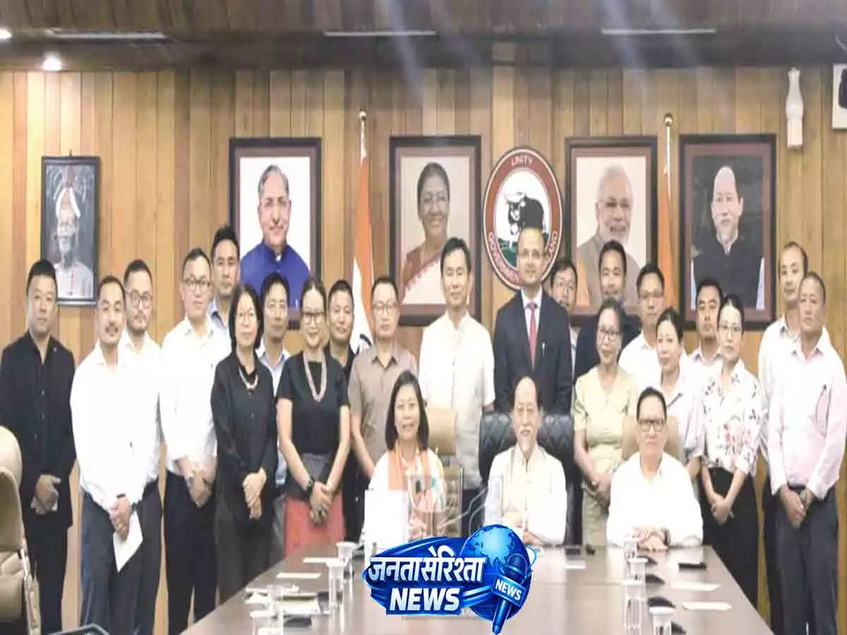 रियो ने नागालैंड के बुनकरों के लिए CM यार्न बैंक लॉन्च किया रियो ने नागालैंड के बुनकरों के लिए CM यार्न बैंक लॉन्च किया