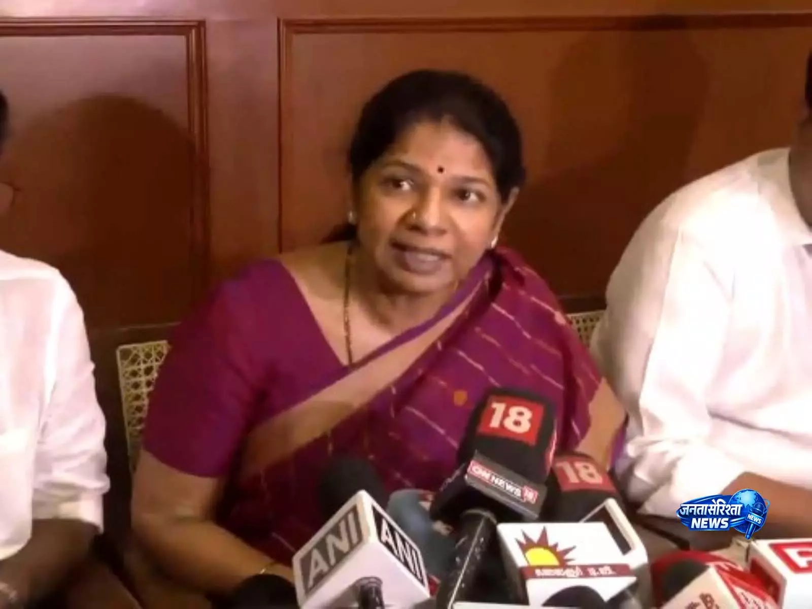 कनिमोझी बोलीं परिसीमन के खिलाफ नहीं DMK निष्पक्ष प्रक्रिया के पक्ष में कनिमोझी बोलीं परिसीमन के खिलाफ नहीं DMK निष्पक्ष प्रक्रिया के पक्ष में