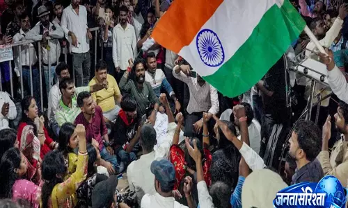 रांची आंदोलन पर अब तक नहीं निकला समाधान जयराम महतो आज करेंगे निर्जला व्रत रांची आंदोलन पर अब तक नहीं निकला समाधान जयराम महतो आज करेंगे निर्जला व्रत