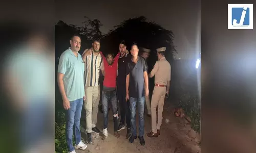 पुलिस ने मुठभेड़ के बाद पकड़े तीन गांजा तस्कर पुलिस ने मुठभेड़ के बाद पकड़े तीन गांजा तस्कर