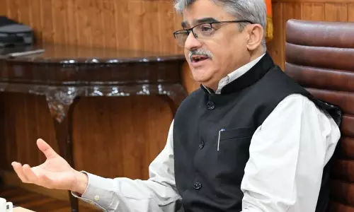 पांच साल से अधिक समय बाद SKIMS की स्टैंडिंग फाइनेंस कमिटी की बैठक पांच साल से अधिक समय बाद SKIMS की स्टैंडिंग फाइनेंस कमिटी की बैठक
