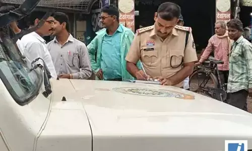 नाबालिगों के हाथ में गाड़ी की चाबी देना पड़ेगा भारी, बालोद पुलिस ने की अभिभावकों पर कार्रवाई नाबालिगों के हाथ में गाड़ी की चाबी देना पड़ेगा भारी, बालोद पुलिस ने की अभिभावकों पर कार्रवाई