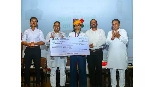 CM भजन लाल शर्मा ने CWG 2026 के पदक विजेताओं को सम्मानित किया और नकद पुरस्कार बांटे CM भजन लाल शर्मा ने CWG 2026 के पदक विजेताओं को सम्मानित किया और नकद पुरस्कार बांटे