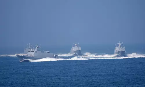 ताइवान ने अपने इलाके के आस-पास PLA के 4 विमानों की उड़ानें और PLAN के 6 जहाज़ देखे ताइवान ने अपने इलाके के आस-पास PLA के 4 विमानों की उड़ानें और PLAN के 6 जहाज़ देखे