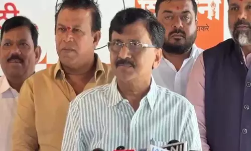 संजय राउत का पलटवार, बोले शिक्षा मंत्रालय के तरीके से भड़की Gen Z संजय राउत का पलटवार, बोले शिक्षा मंत्रालय के तरीके से भड़की Gen Z