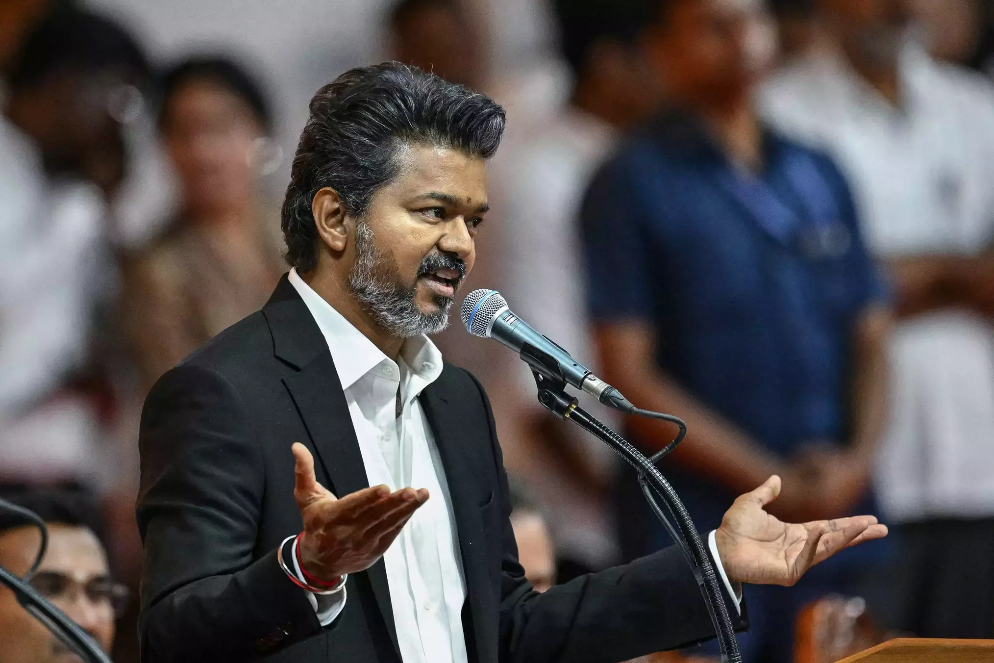 तमिलनाडु ने परिसीमन का विरोध क्यों किया और डीएमके, AIADMK ने बैठक क्यों छोड़ी? तमिलनाडु ने परिसीमन का विरोध क्यों किया और डीएमके, AIADMK ने बैठक क्यों छोड़ी?