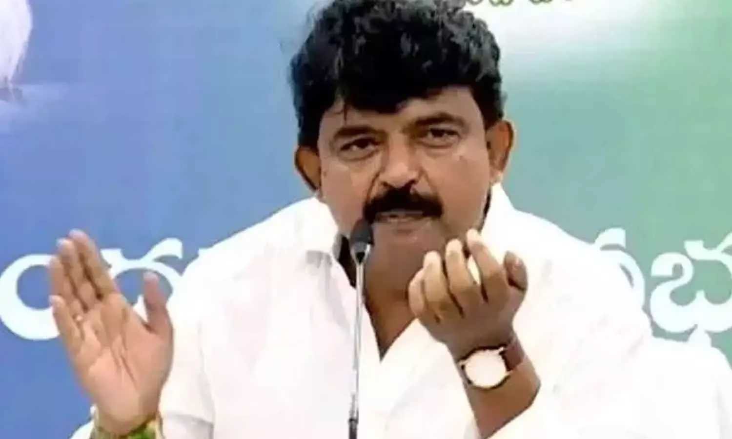 YSRCP ने हेरिटेज को लाभ पहुंचाने के लिए विजया डेयरी को कमजोर करने का आरोप लगाया YSRCP ने हेरिटेज को लाभ पहुंचाने के लिए विजया डेयरी को कमजोर करने का आरोप लगाया