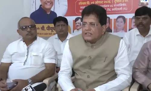 पीयूष गोयल ने संत रविदास को किया नमन पीयूष गोयल ने संत रविदास को किया नमन