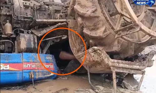खेत की जुताई के दौरान हादसा, ट्रैक्टर पलटने से चालक की मौत