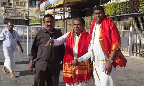 SC/ST आयोग के चेयरमैन बक्की वेंकटैया ने किए दर्शन