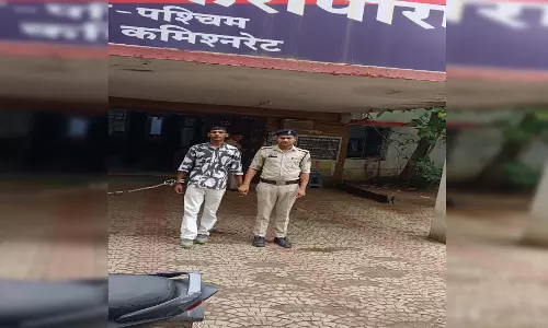 रायपुर में 14.828 किलो गांजा जब्त, यूपी का युवक गिरफ्तार रायपुर में 14.828 किलो गांजा जब्त, यूपी का युवक गिरफ्तार