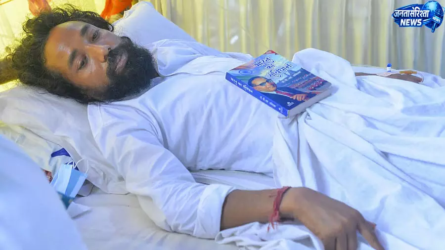झारखंड में भर्ती परीक्षा विवाद गहराया, सरकार आज फिर करेगी छात्रों से बातचीत झारखंड में भर्ती परीक्षा विवाद गहराया, सरकार आज फिर करेगी छात्रों से बातचीत