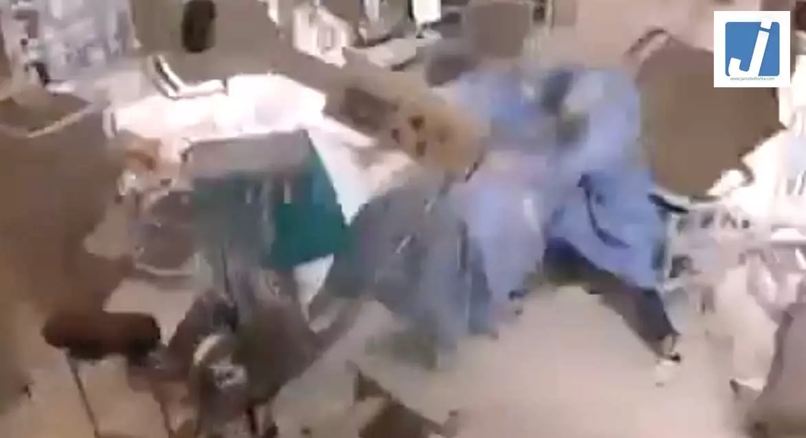 ऑपरेशन के दौरान हिलने लगा अस्पताल, डॉक्टरों ने जान जोखिम में डालकर मरीज को सुरक्षित रख जीता दुनिया का दिल ऑपरेशन के दौरान हिलने लगा अस्पताल, डॉक्टरों ने जान जोखिम में डालकर मरीज को सुरक्षित रख जीता दुनिया का दिल