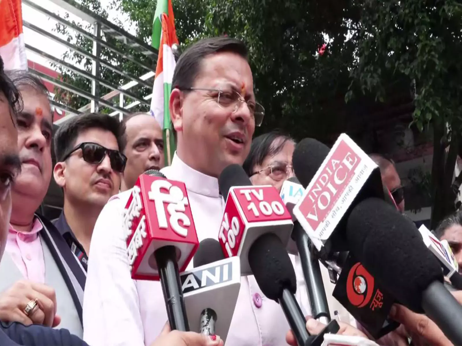 धामी बोले देवभूमि के लोग राष्ट्रधर्म के लिए हमेशा खड़े धामी बोले देवभूमि के लोग राष्ट्रधर्म के लिए हमेशा खड़े
