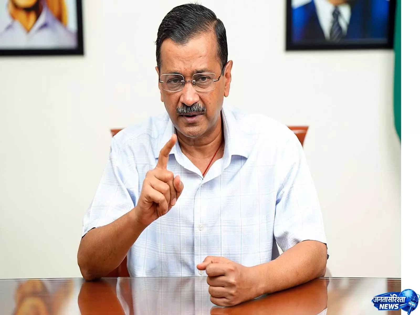 केजरीवाल ने E20 नीति पर मोदी सरकार को घेरा केजरीवाल ने E20 नीति पर मोदी सरकार को घेरा