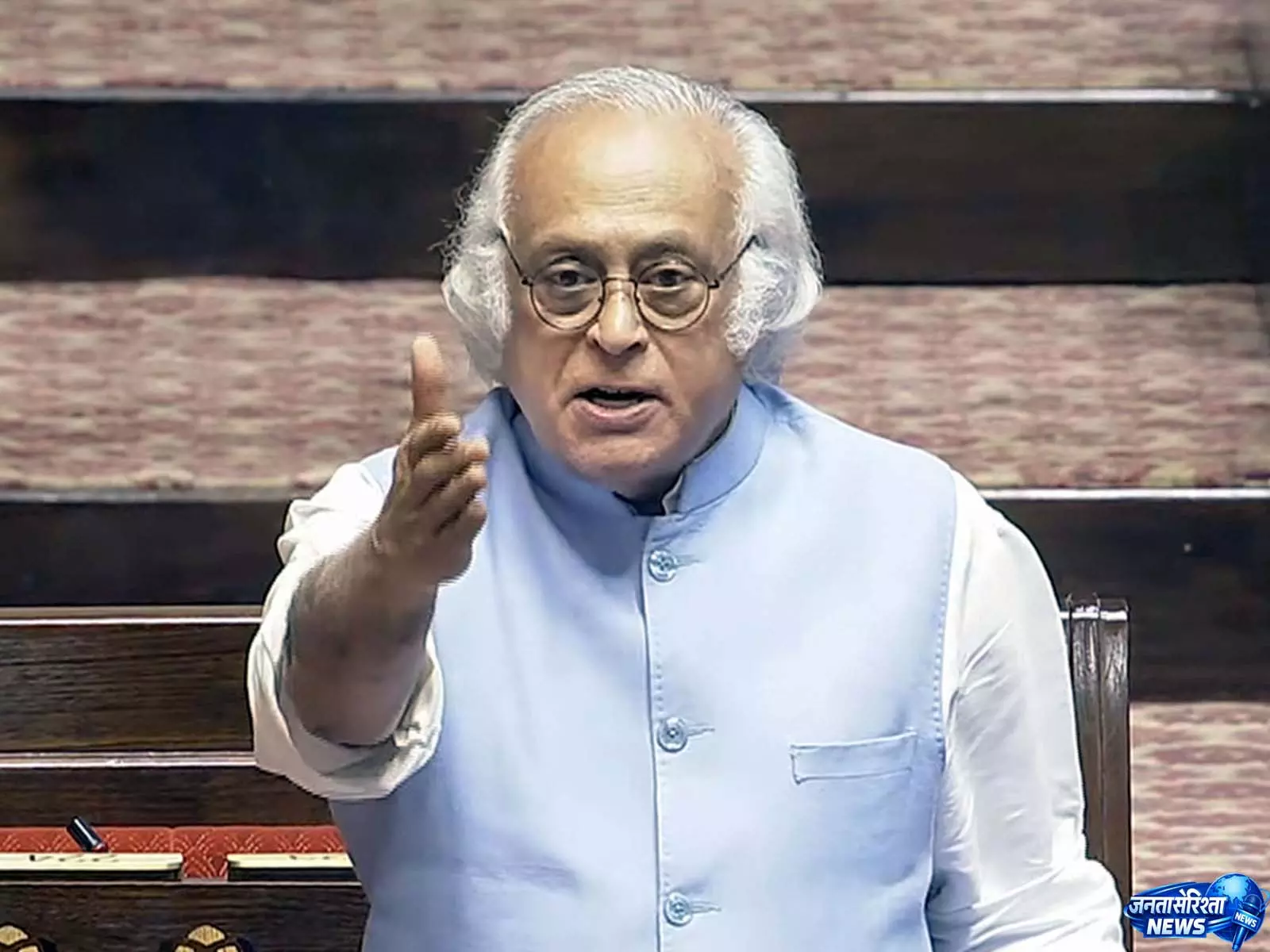छात्र प्रदर्शन पर शाह की चुप्पी पर उठे सवाल छात्र प्रदर्शन पर शाह की चुप्पी पर उठे सवाल