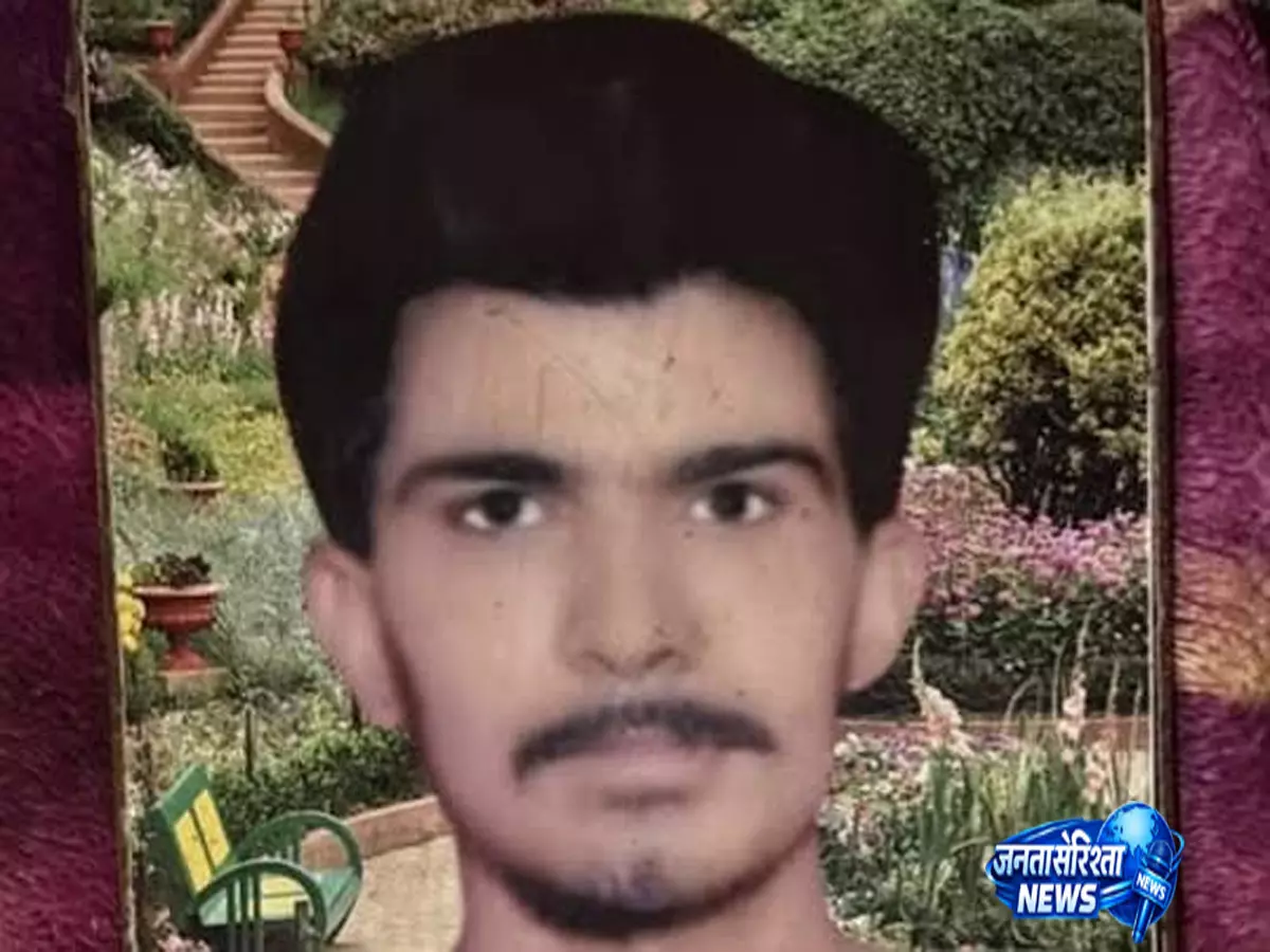 पत्नी से विवाद के बाद युवक ने दी जान बागपत में मचा हड़कंप पत्नी से विवाद के बाद युवक ने दी जान बागपत में मचा हड़कंप