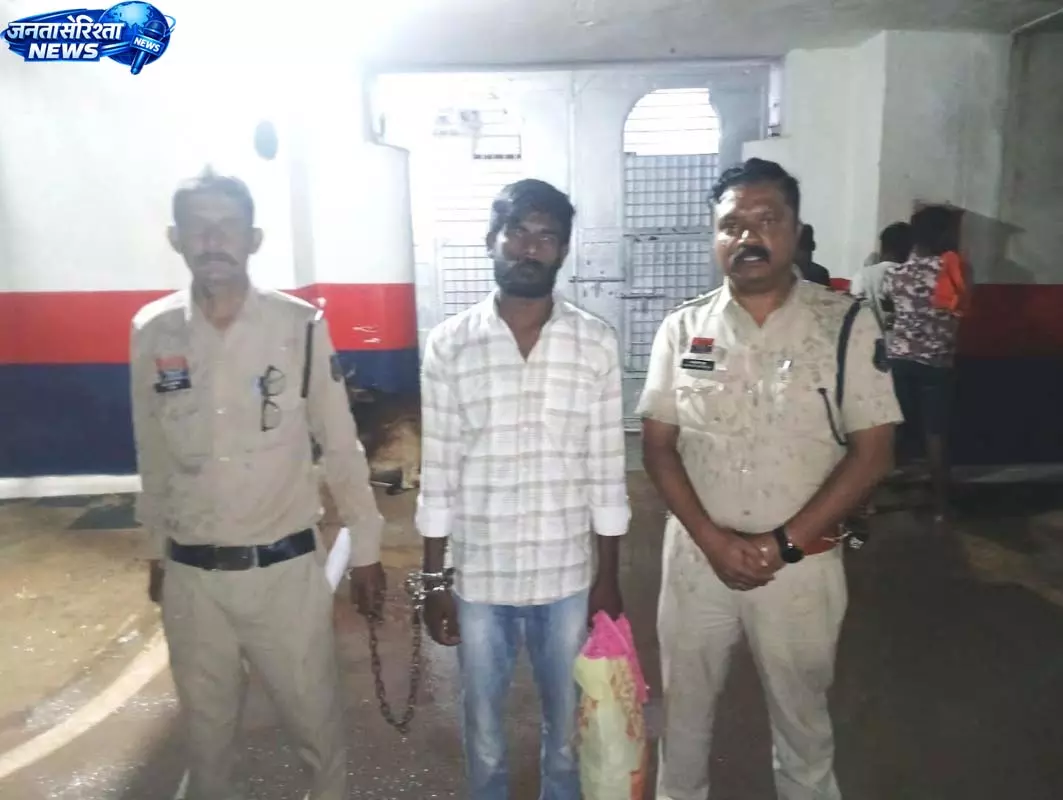 दुर्ग में गुंडा-बदमाश शुभम तागड़े पर NSA की कार्रवाई दुर्ग में गुंडा-बदमाश शुभम तागड़े पर NSA की कार्रवाई