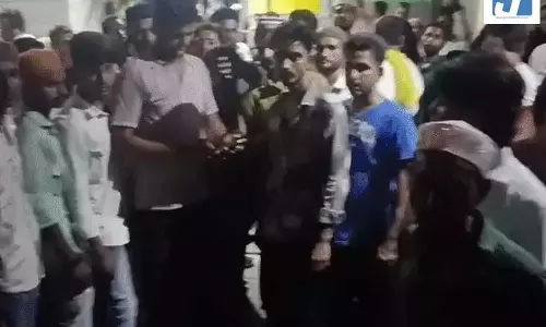 तेजाब पिलाकर पति की बेरहमी से हत्या, पत्नी को आपत्तिजनक हालत में पकड़ा था तेजाब पिलाकर पति की बेरहमी से हत्या, पत्नी को आपत्तिजनक हालत में पकड़ा था