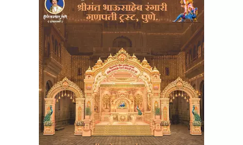 पुणे गणेशोत्सव में ‘श्री गणेश स्वर्णधाम’ थीम