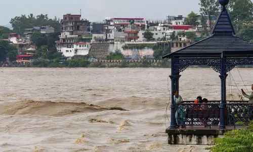 उत्तराखंड में मॉनसून का कहर जारी, देहरादून समेत कई इलाकों में रात से बारिश