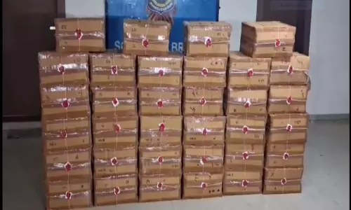 Ahmedabad में कोडीन सिरप की बड़ी खेप जब्त