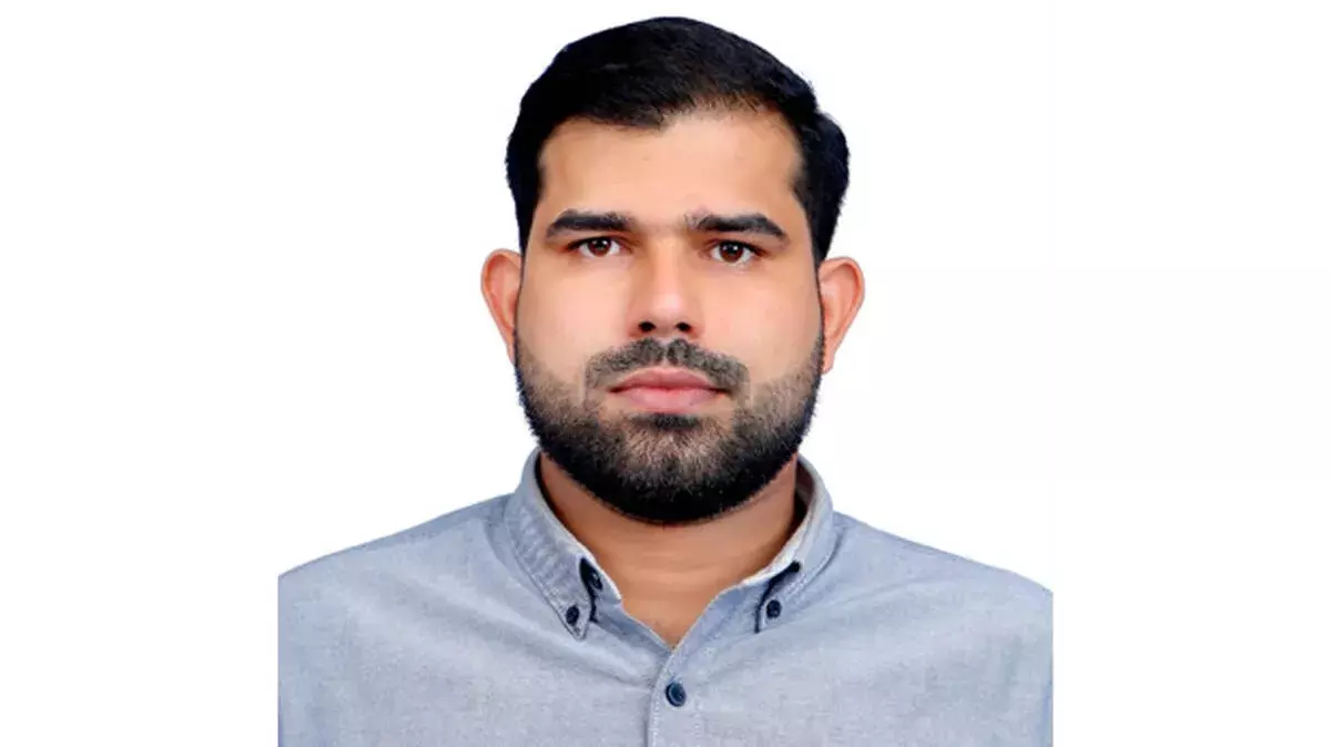 kerala: पलक्कड़ के होटल में CPM नेता के बेटे का शव मिला kerala: पलक्कड़ के होटल में CPM नेता के बेटे का शव मिला