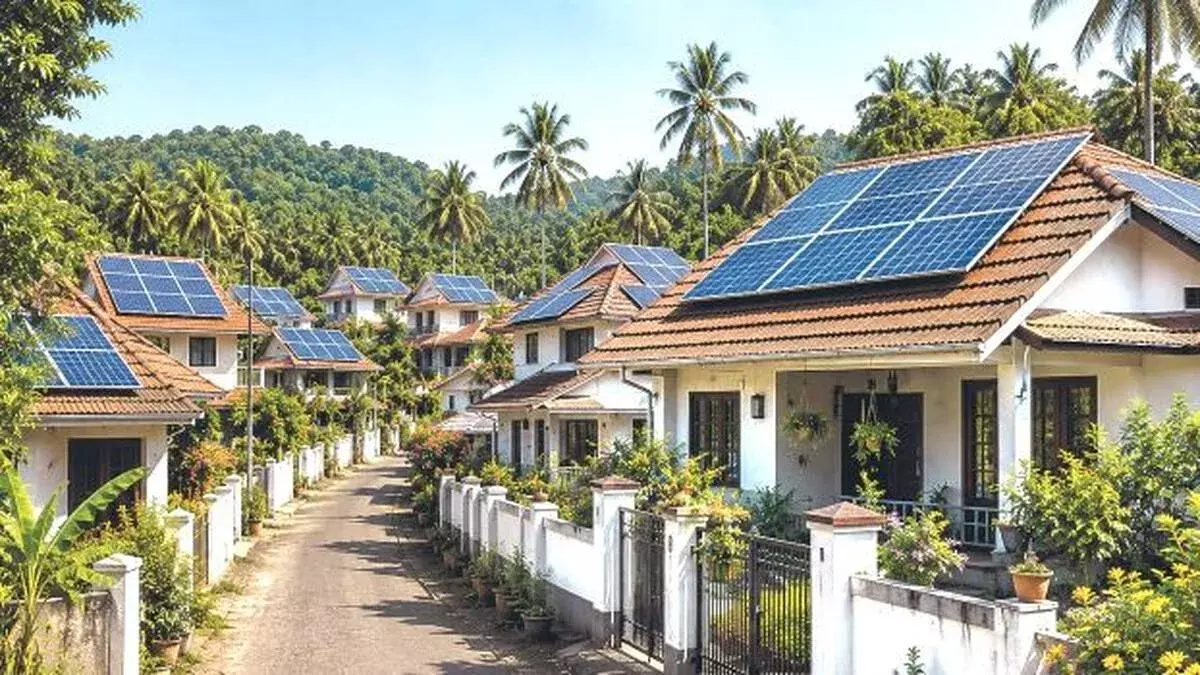 kerala: 1,000 घरों वाला गांव बना सौर ऊर्जा की मिसाल kerala: 1,000 घरों वाला गांव बना सौर ऊर्जा की मिसाल