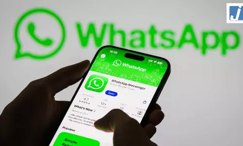 WhatsApp Down से यूजर्स परेशान, फोटो-वीडियो भेजने में दिक्कत; कई देशों के यूजर्स प्रभावित