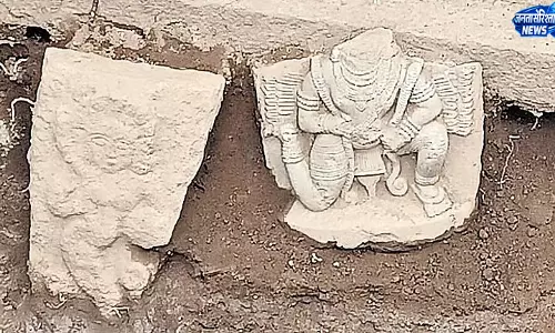 हम्पी में खुदाई के दौरान मिली दुर्लभ नागिनी और गरुड़ की मूर्तियां