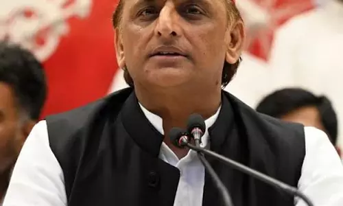 FCRA बिल के बहाने अखिलेश ने BJP पर लगाए गंभीर आरोप