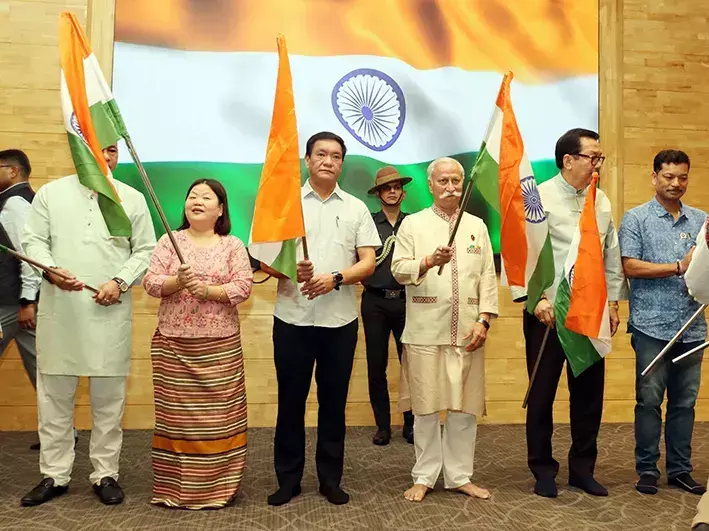 हर घर तिरंगा अभियान को मिली रफ्तार राज्यपाल और मुख्यमंत्री ने किया शुभारंभ