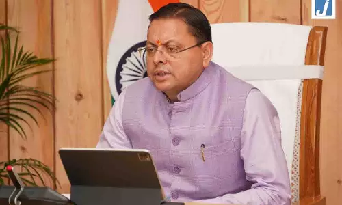 मुख्यमंत्री धामी ने सभी जिलाधिकारियों के साथ की वर्चुअल बैठक मुख्यमंत्री धामी ने सभी जिलाधिकारियों के साथ की वर्चुअल बैठक