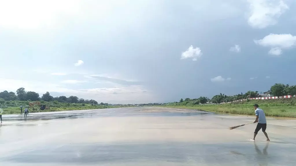 दीमापुर एयरपोर्ट पर सामान्य उड़ान सेवा बहाल हो गई