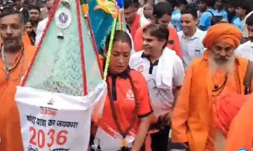 हरकी पैड़ी से ऋषिकेश तक कांवड़ यात्रा रेखा आर्य ने लिया खेलों का संकल्प