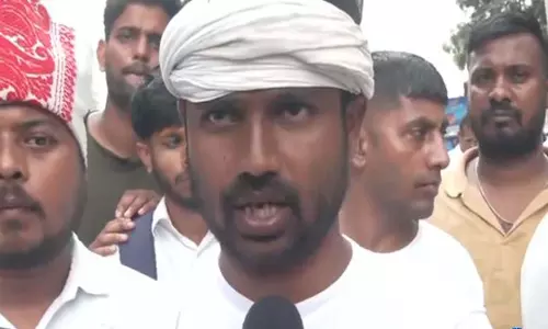 विधानसभा मार्च में झड़प, रविंद्र पासवान की शांति की अपील