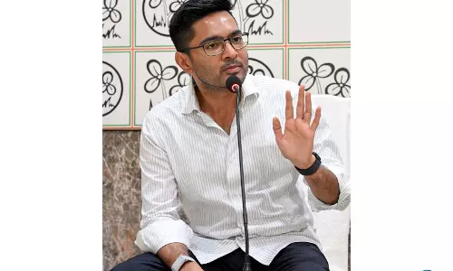 SC ने अभिषेक बनर्जी को सितंबर में आंखों के इलाज के लिए 3 हफ़्ते विदेश जाने की इजाज़त दी