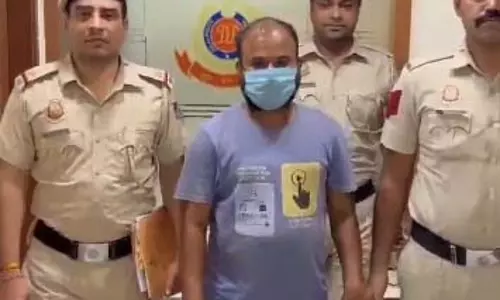 शेयर ट्रेडिंग और आईपीओ निवेश के नाम पर ठगी करने वाले गिरोह का भंडाफोड़ शेयर ट्रेडिंग और आईपीओ निवेश के नाम पर ठगी करने वाले गिरोह का भंडाफोड़