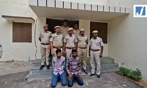 एटीएम वैन से 51 लाख की लूट का खुलासा: सुरक्षा कर्मियों ने ही रची थी साजिश, दो गिरफ्तार एटीएम वैन से 51 लाख की लूट का खुलासा: सुरक्षा कर्मियों ने ही रची थी साजिश, दो गिरफ्तार