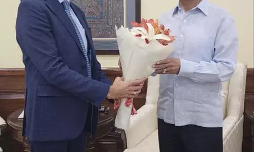 विदेश मंत्री जयशंकर ने बिमल पटेल से की मुलाकात, आईटीएलओएस के जज चुने जाने की दी बधाई विदेश मंत्री जयशंकर ने बिमल पटेल से की मुलाकात, आईटीएलओएस के जज चुने जाने की दी बधाई