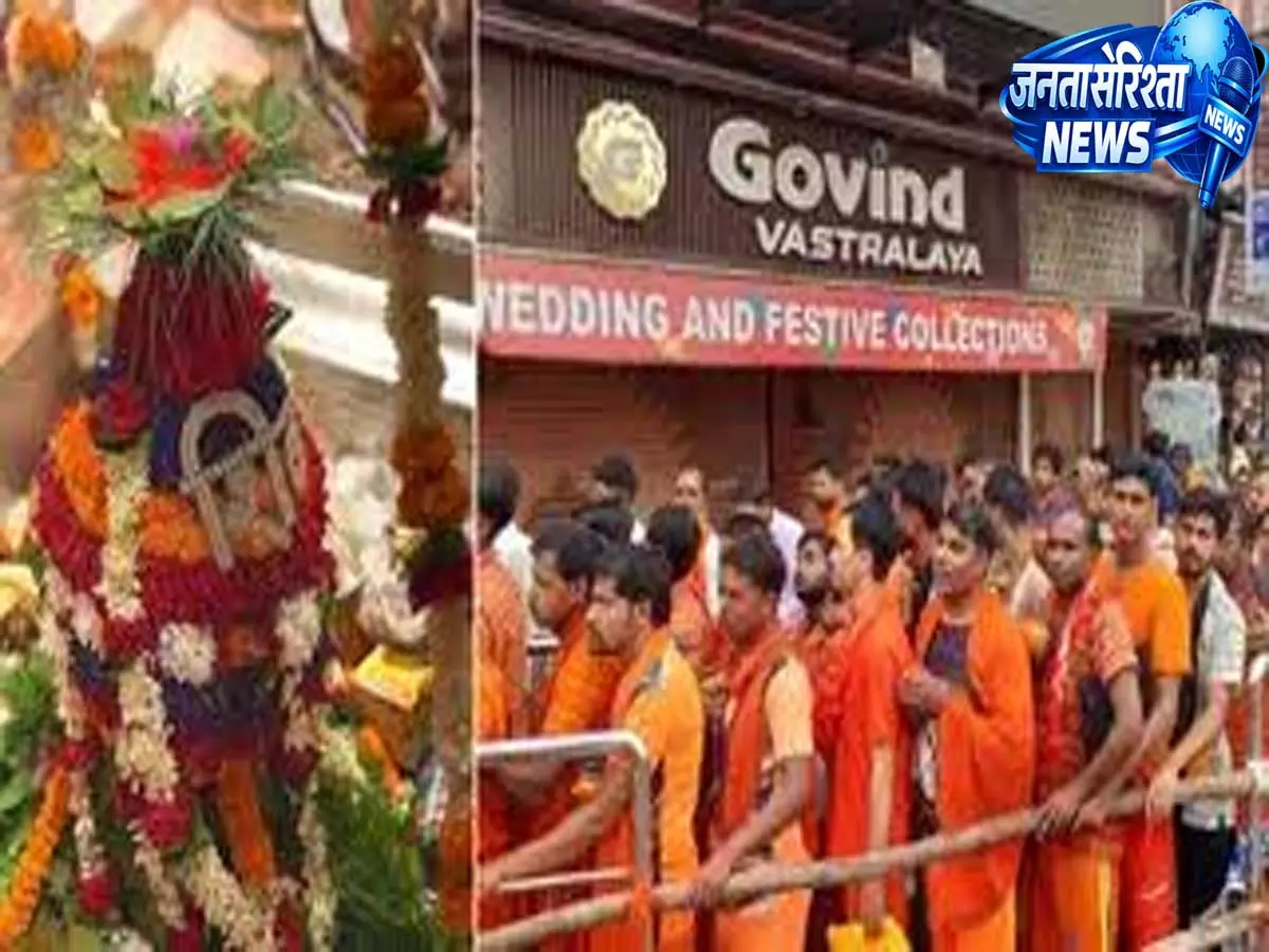 काशी में शिवभक्ति का दिखा अद्भुत नजारा दूसरे सोमवार एक लाख से ज्यादा श्रद्धालुओं ने किए दर्शन काशी में शिवभक्ति का दिखा अद्भुत नजारा दूसरे सोमवार एक लाख से ज्यादा श्रद्धालुओं ने किए दर्शन