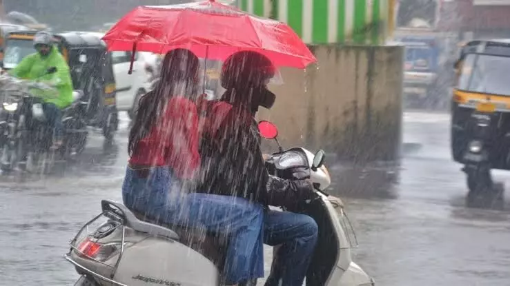 Jaipur: कई शहरों में जलभराव, राजस्थान में बारिश का दौर बरकरार Jaipur: कई शहरों में जलभराव, राजस्थान में बारिश का दौर बरकरार