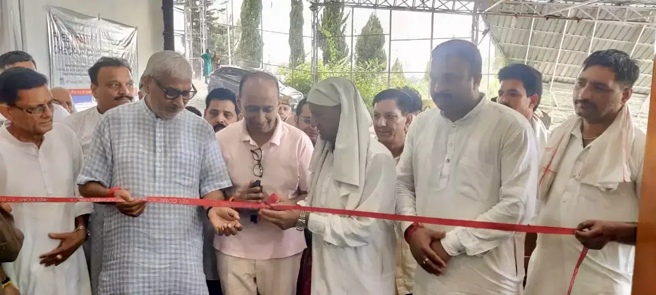 Jammu: नि:शुल्क चिकित्सा शिविर से मथवार के ग्रामीणों को मिली स्वास्थ्य सुविधा Jammu: नि:शुल्क चिकित्सा शिविर से मथवार के ग्रामीणों को मिली स्वास्थ्य सुविधा