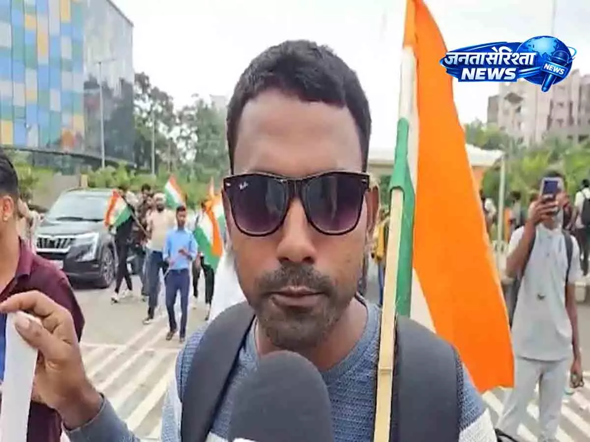 CBI जांच और पारदर्शिता की मांग: झारखंड के छात्रों का शांतिपूर्ण प्रदर्शन CBI जांच और पारदर्शिता की मांग: झारखंड के छात्रों का शांतिपूर्ण प्रदर्शन