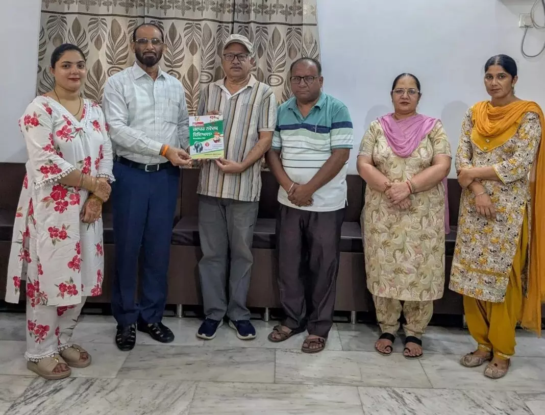 Malot: नवोदय विद्यालय की तैयारी के लिए नई पुस्तक, डॉ. विजय गर्ग की कृति का लोकार्पण Malot: नवोदय विद्यालय की तैयारी के लिए नई पुस्तक, डॉ. विजय गर्ग की कृति का लोकार्पण