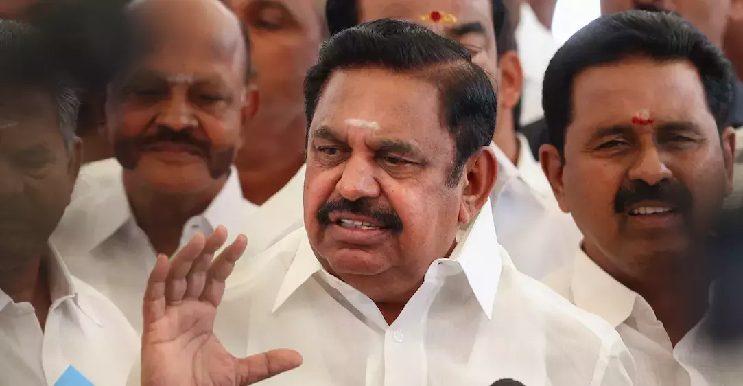 Tamil Nadu: अन्नाद्रमुक में विवाद गहराया, पूर्व मंत्रियों ने चुनाव में हार के लिए ईपीएस को जिम्मेदार ठहराया Tamil Nadu: अन्नाद्रमुक में विवाद गहराया, पूर्व मंत्रियों ने चुनाव में हार के लिए ईपीएस को जिम्मेदार ठहराया
