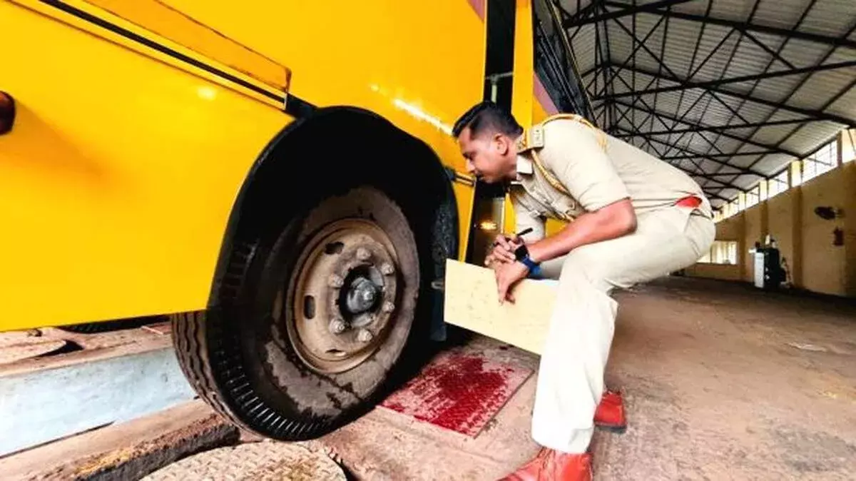 kerala सरकार का सख्त कदम: वाहनों के टेस्ट के लिए बनेंगे ऑटोमेटेड सेंटर kerala सरकार का सख्त कदम: वाहनों के टेस्ट के लिए बनेंगे ऑटोमेटेड सेंटर