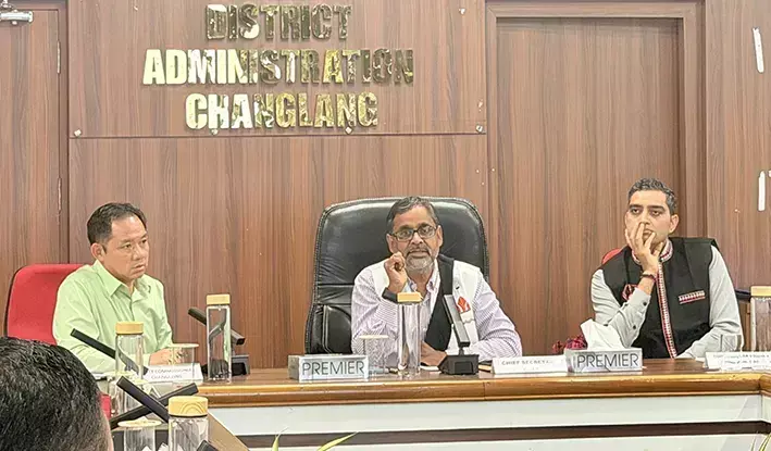 CS ने Clang में SIR की प्रगति जांची विकास कार्यों का लिया जायजा CS ने Clang में SIR की प्रगति जांची विकास कार्यों का लिया जायजा