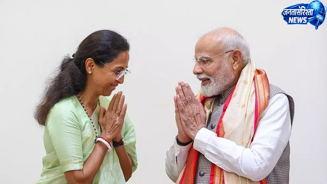 शरद पवार गुट के सभी आठ सांसदों ने पीएम से की मुलाकात, महाराष्ट्र के मुद्दों पर हुई चर्चा शरद पवार गुट के सभी आठ सांसदों ने पीएम से की मुलाकात, महाराष्ट्र के मुद्दों पर हुई चर्चा